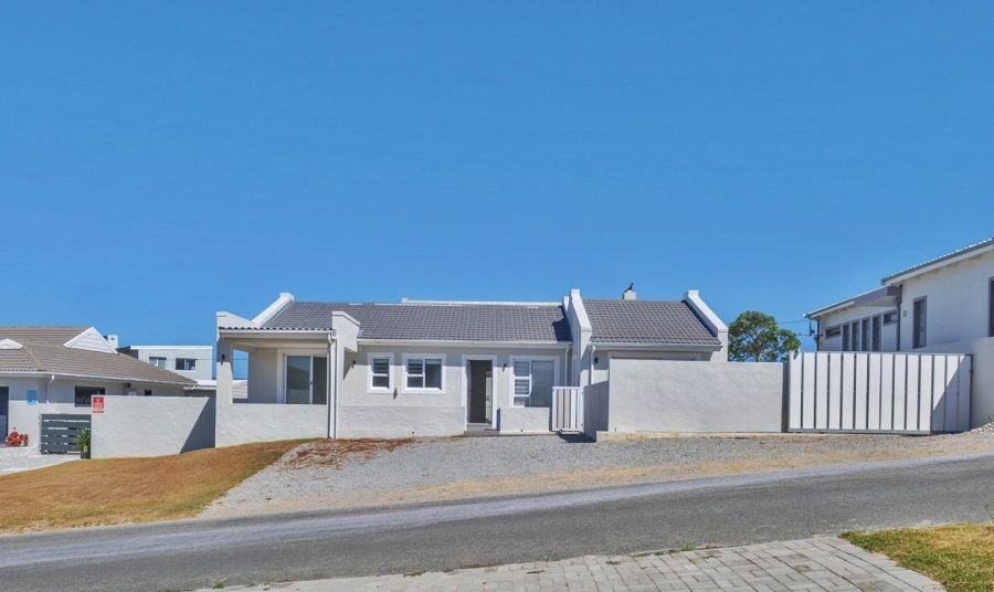4 Bedroom Property for Sale in Agulhas Western Cape
